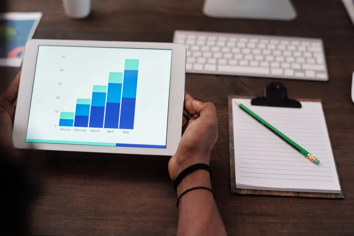 Bar chart on a tablet showing website referral traffic being tracked month by month